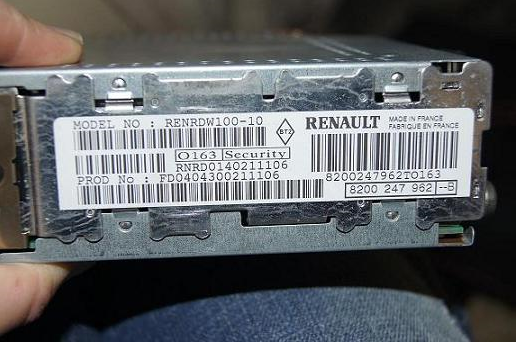 How To Put Code In Renault Radio